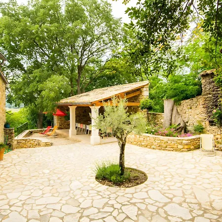 Toupian Holiday home